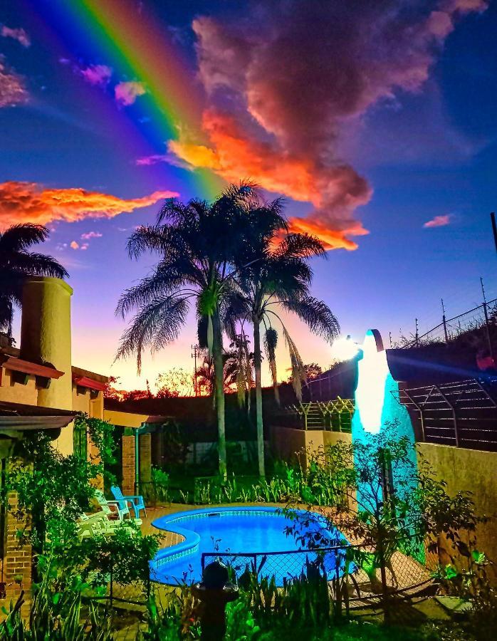 Casona Del Valle Potrerillos エクステリア 写真